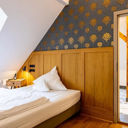 1782 - Contactless Self Check-in Guest house 4*