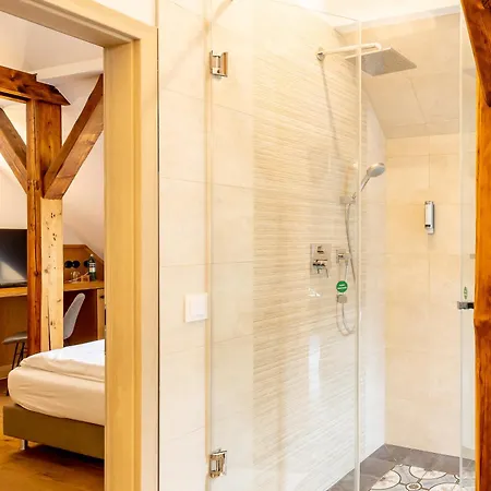 1782 - Contactless Self Check-in رمشيد