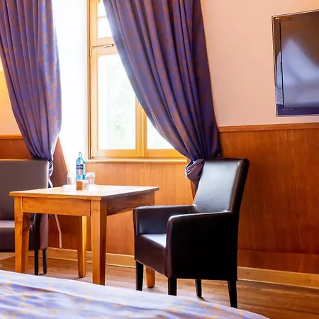 1782 - Contactless Self Check-in Guest house
