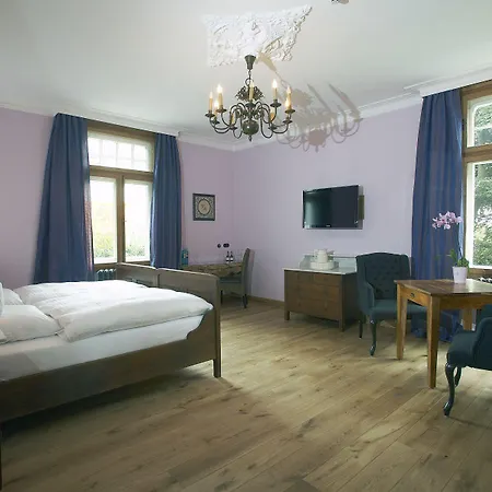 1782 - Contactless Self Check-in 4*