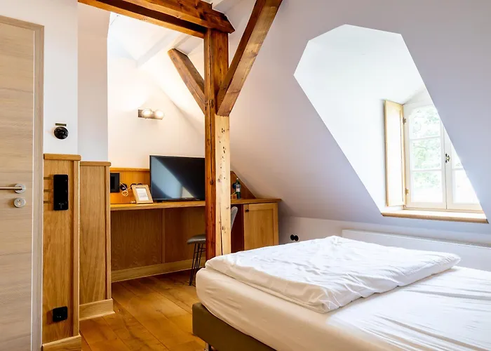 1782 - Contactless Self Check-in 4*