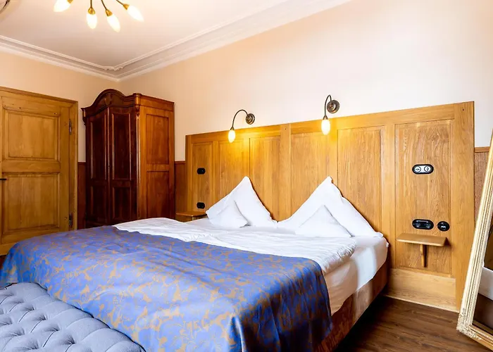 1782 - Contactless Self Check-in 4*